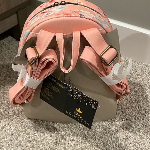 Disney Loungefly/ Puah backpack - Picture 4 of 4